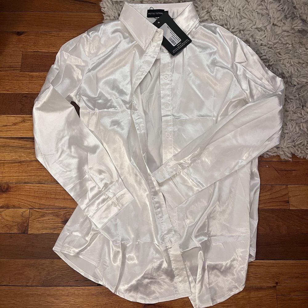 Pretty Little Thing Women’s S White Satin Button Down Shirt